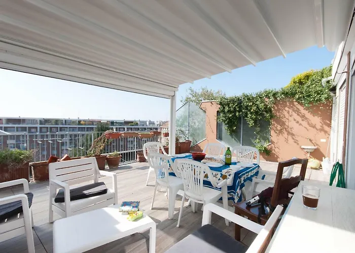 Exclusive Rooftop With Large Terrace In Solari/tortona Milánó