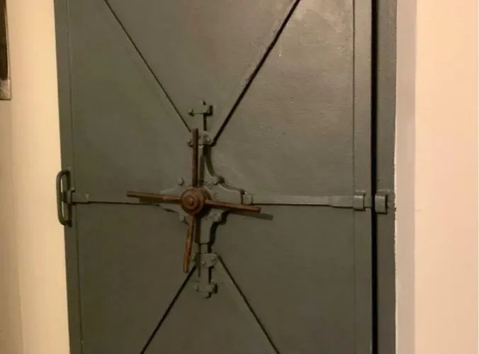 Fra Storia E Modernita * Μιλάνο