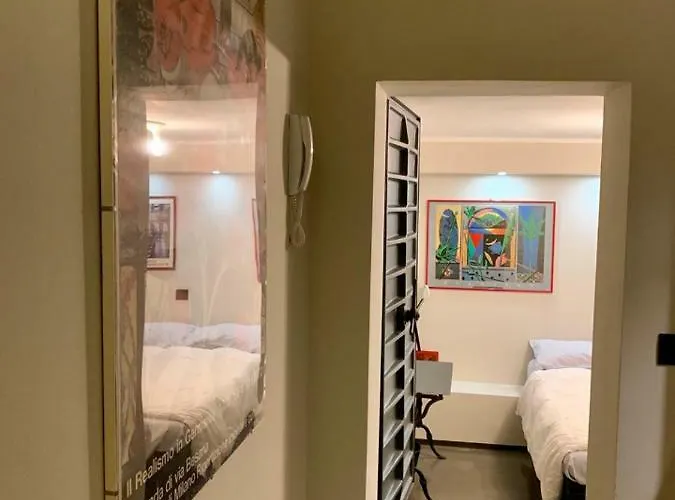 Fra Storia E Modernita *