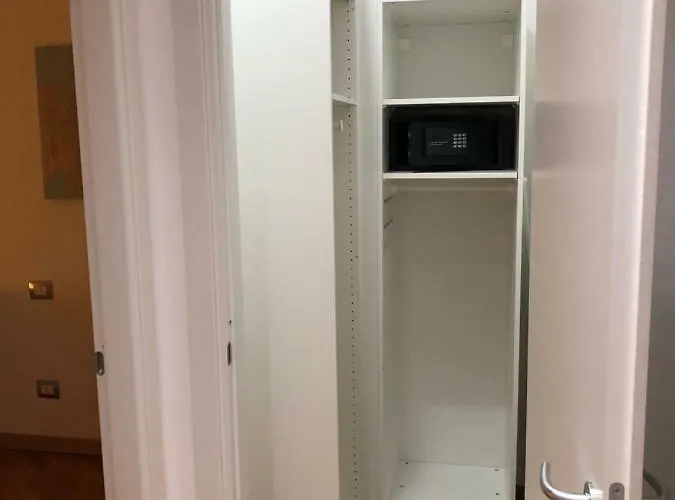 Apartamento Bruzzanese Milán