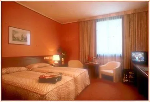 Sheraton San Siro Отель