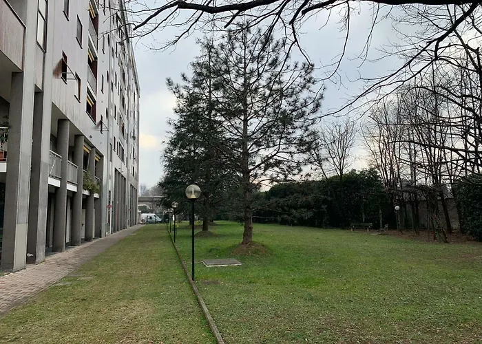 Il Giardino Dell'artista Stylish A Apartman Milánó