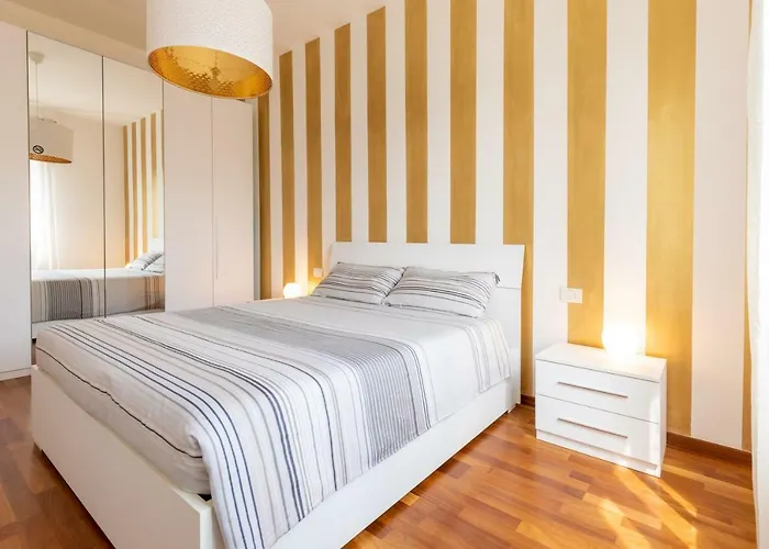 Golden House Apartment