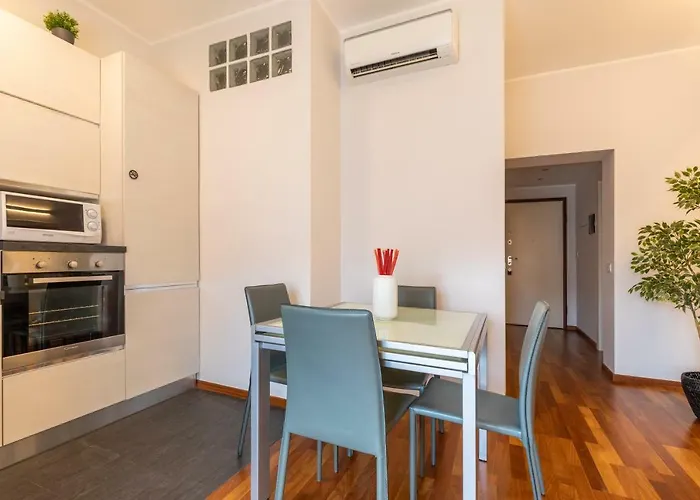 Apartment Golden House