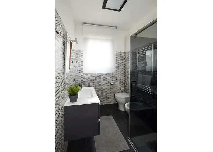 Co&mo A 16 Minuti Da Duomo * Milão