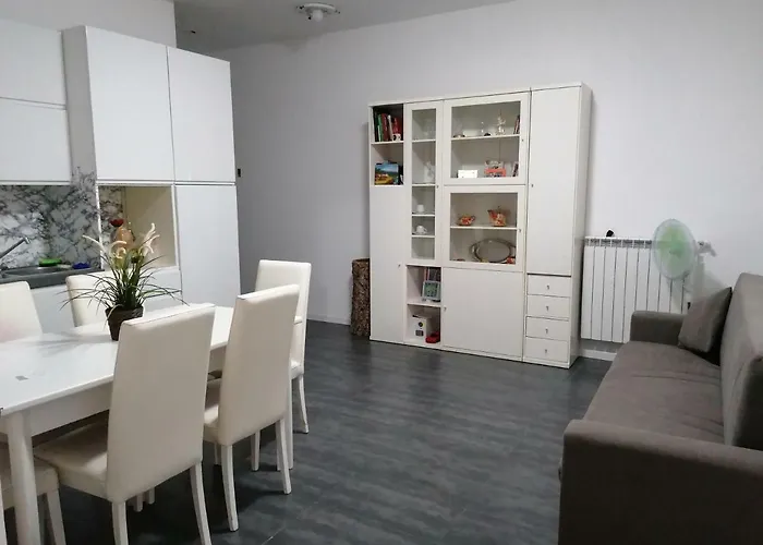 Casa Nuccia 2 *