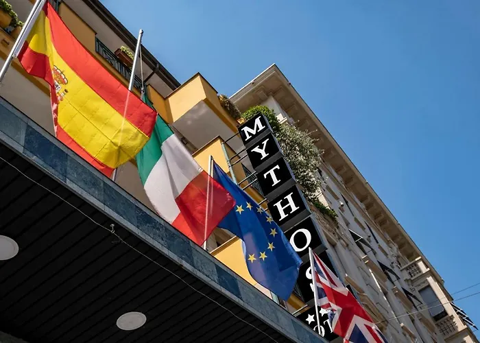 Отель Mythos Милан