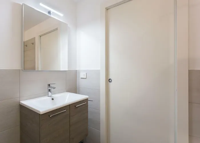 Meravigli 16 - B - Duomo Center Elegant Daire *