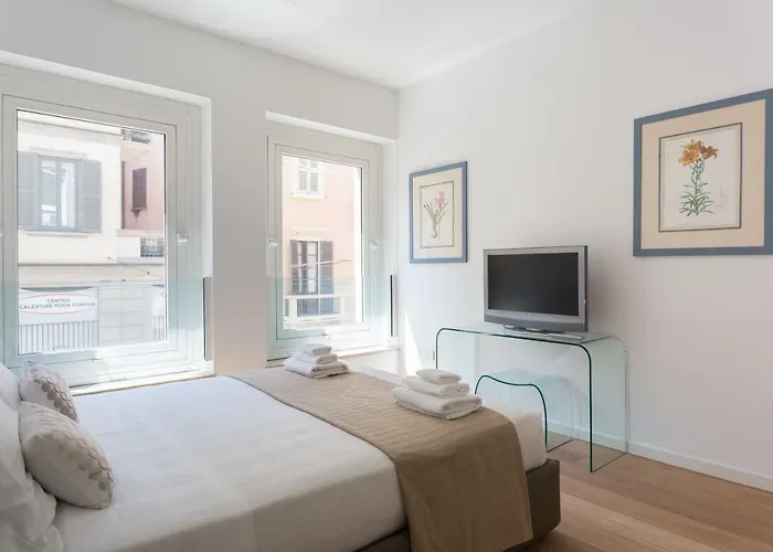 Meravigli 16 - B - Duomo Center Elegant Daire *