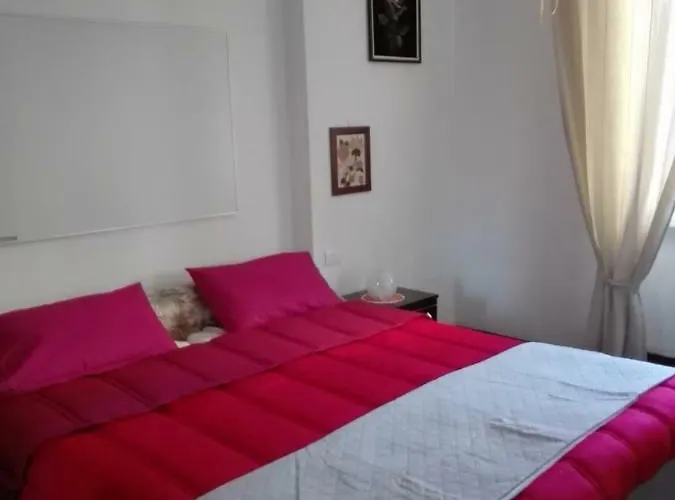 Isola Bi Nocleg ze śniadaniem *