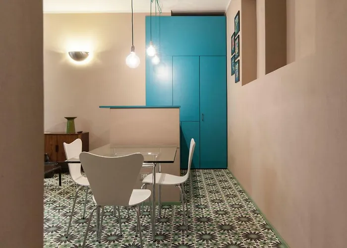 Nella Rinata Vecchia Fiera מילאנו