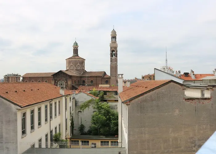 Milanese Flat - Via Vigevano * Milão