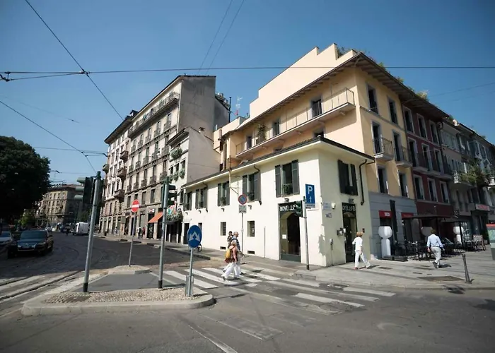 Be Mate Via Tivoli * Milaan