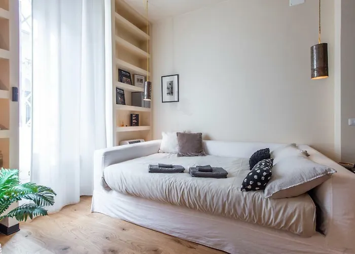 Gluck Station Subway Wifi Apartament *