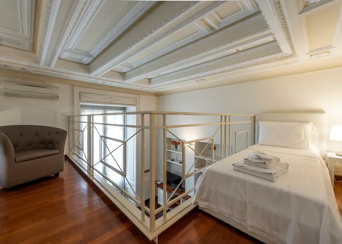 Royal - Centro Cadorna Apartman