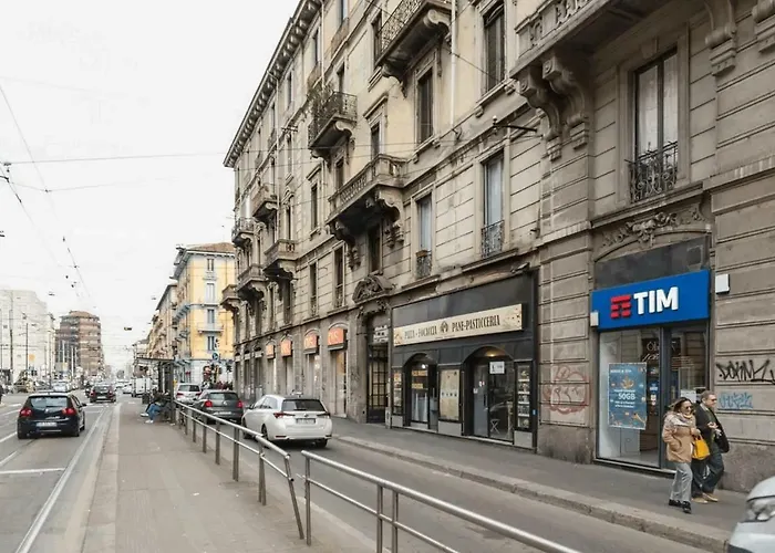 Guesthost - Isola View Renovated Milão