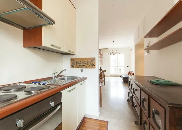 Youhosty - Copernico 47 *