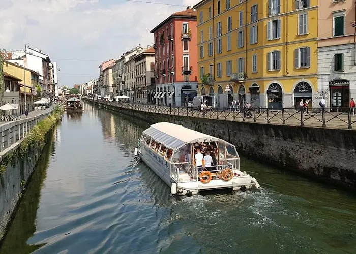 Area 14 Navigli * ミラノ