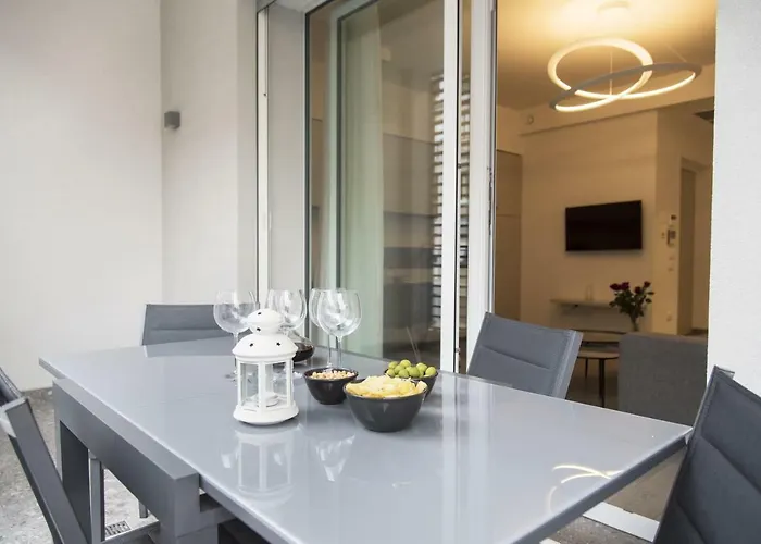 アパート Design & New Center ミラノ