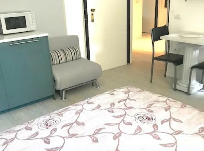 ℒovely&ℰlegant Next To Duomo/missori Appartamento *