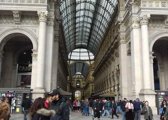 10 Via Giuseppe Sirtori Daire *