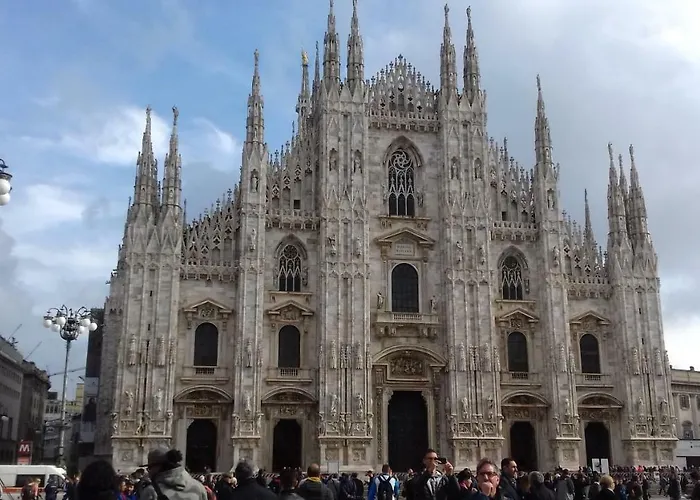 Daire 10 Via Giuseppe Sirtori Milano