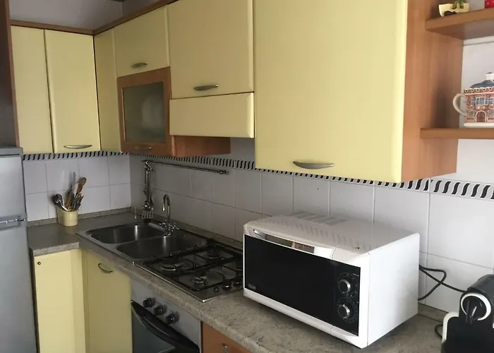 Leoni Charminghouse Апартаменты *