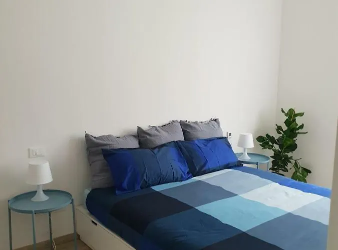 34 Via Giulio Carcano *