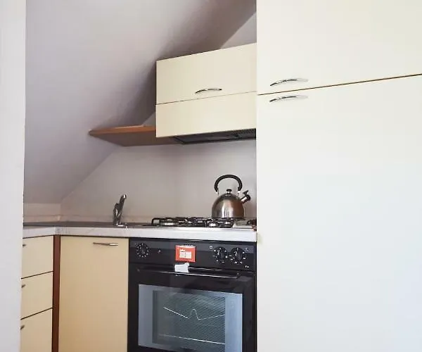 Guesthost - Con Balcone Per 2 Persone Milão