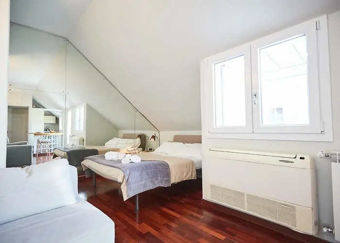 Apartment Guesthost - Con Balcone Per 2 Persone Mailand
