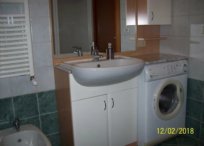 Il Naviglio Dietro L'angolo *