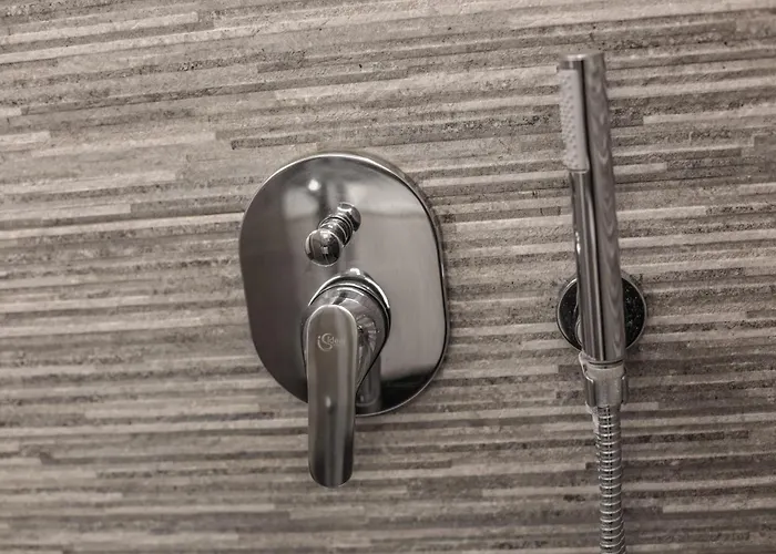 Stylish Near Duomo شقة ميلان