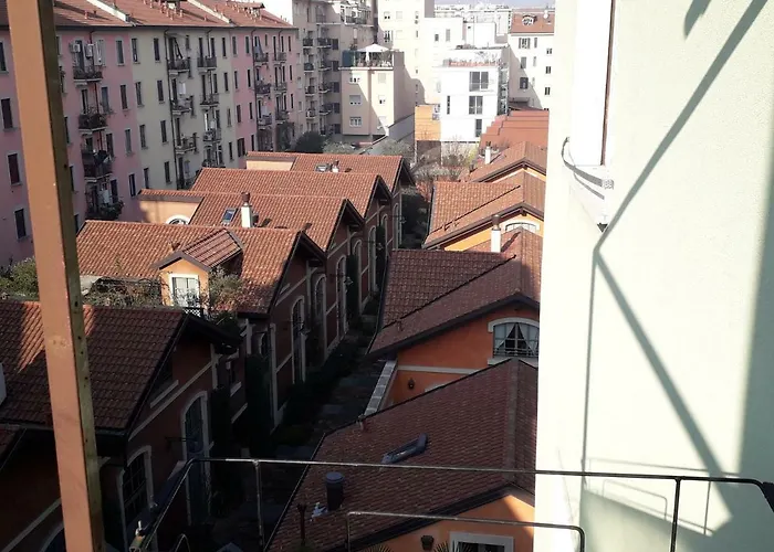 Il Naviglio Dietro L'angolo