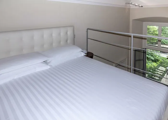 Antica With Outdoor In The Heart Of Centre, 4 Bedrooms *