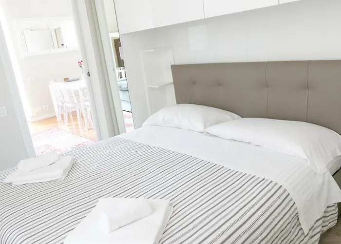 Porta Venezia - Downtown Daire