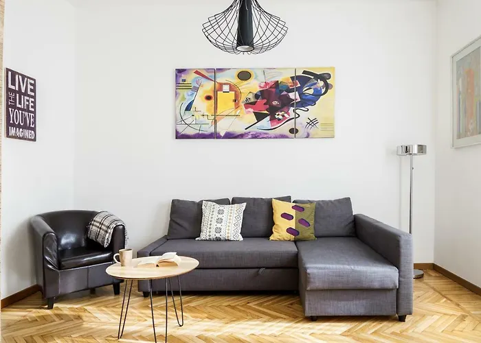 Sweet San Lorenzo, Right In The Centre