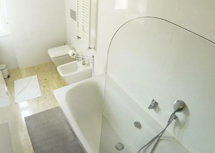 Porta Venezia - Downtown Апартаменты