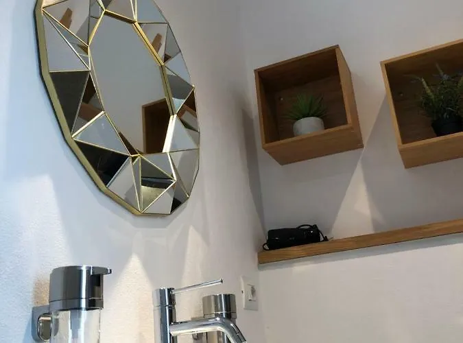 Bruzzanese Apartman *