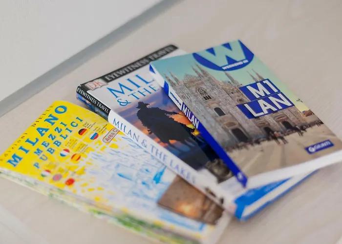 Charming On The Darsena Navigli - Pulizia Eccezionale Appartamento