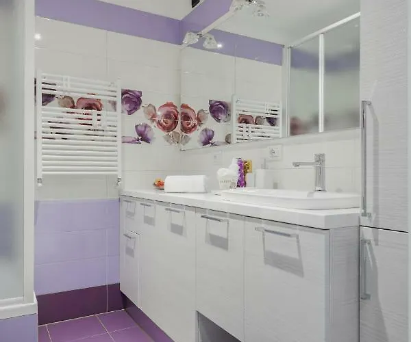 Charming On The Darsena Navigli - Pulizia Eccezionale Appartamento *