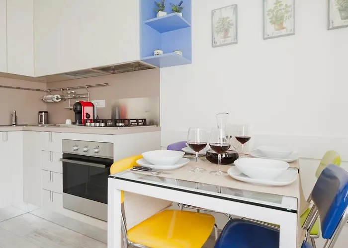 Charming On The Darsena Navigli - Pulizia Eccezionale