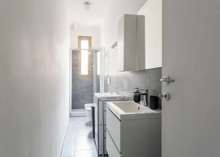 Hostmate - - Via Paruta