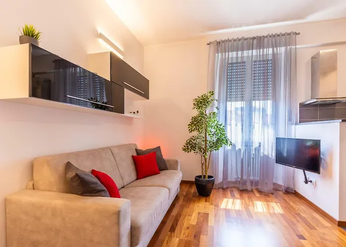 Golden House Mailand