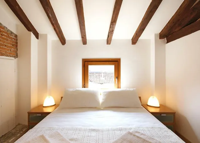 דירה Mercalli Ii *