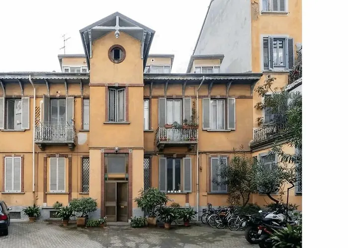 Guesthost - Isola View Renovated Milão