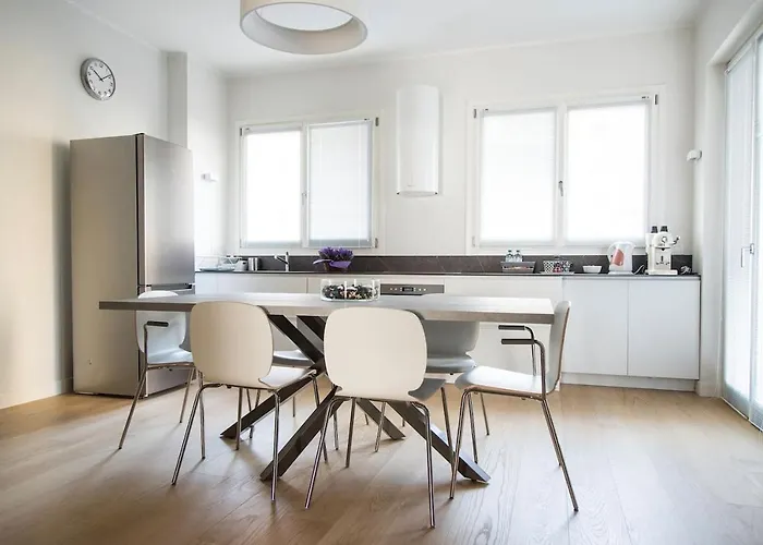 Brand New , Life District Apartmán *