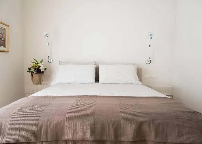 Brand New , Life District Apartmán