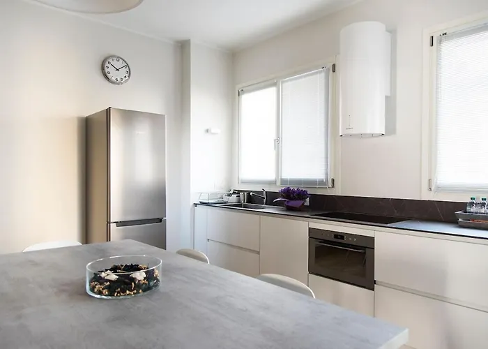 Brand New , Life District * Milán