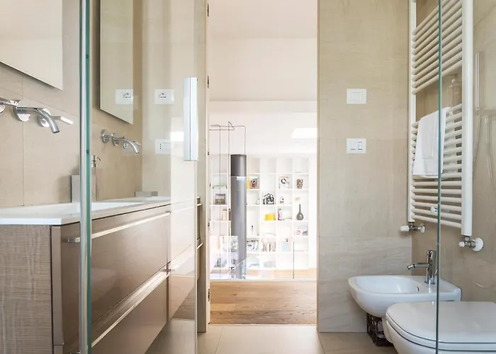 Appartement Stylish Loft With Garden, 8 Guests, 3 Bedrooms *