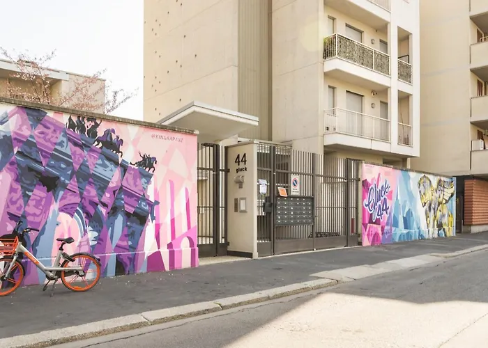 Stylish Loft With Garden, 8 Guests, 3 Bedrooms